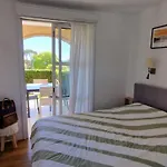T2 Saint-raphael, Cap Esterel Village, Vue Mer, Rez De Jardin Daire