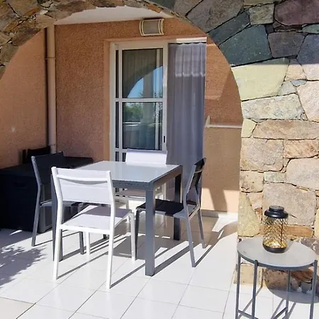 T2 Saint-raphael, Cap Esterel Village, Vue Mer, Rez De Jardin Apartment *