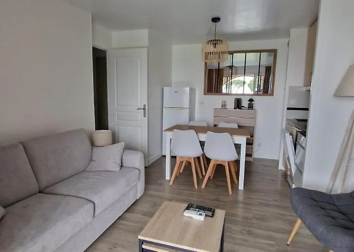 Apartamento T2 Saint-raphael, Cap Esterel Village, Vue Mer, Rez De Jardin Saint-Raphaël