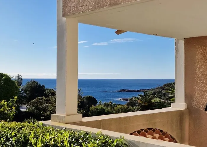 T2 Saint-raphael, Cap Esterel Village, Vue Mer, Rez De Jardin Saint-Raphaël