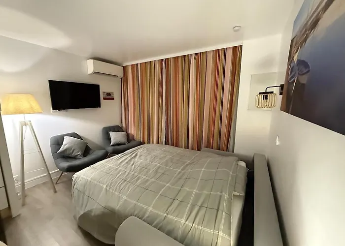 T2 Saint-raphael, Cap Esterel Village, Vue Mer, Rez De Jardin *