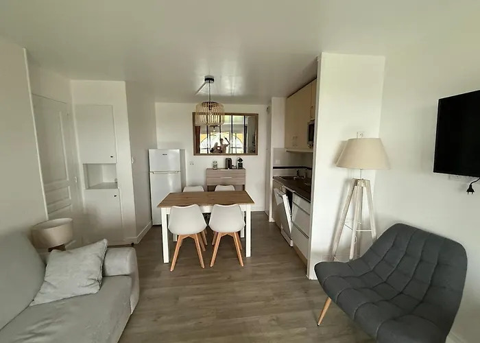 T2 Saint-raphael, Cap Esterel Village, Vue Mer, Rez De Jardin Saint-Raphael (Var)