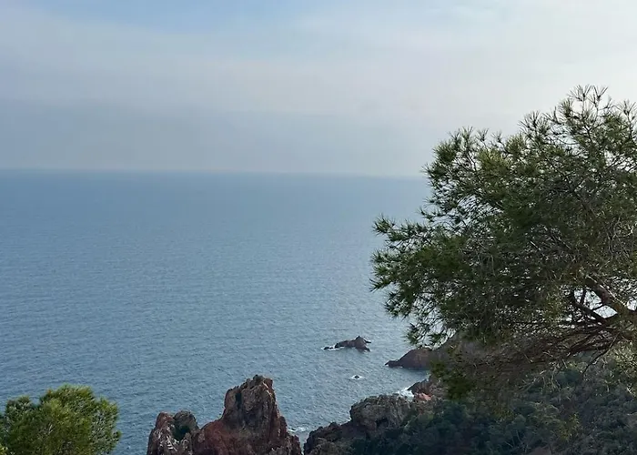 T2 Saint-raphael, Cap Esterel Village, Vue Mer, Rez De Jardin Apartamento